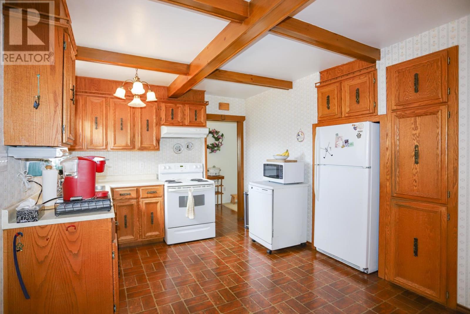 53 Chambers Ave, Sault Ste. Marie, Ontario  P6A 4T9 - Photo 7 - SM261375