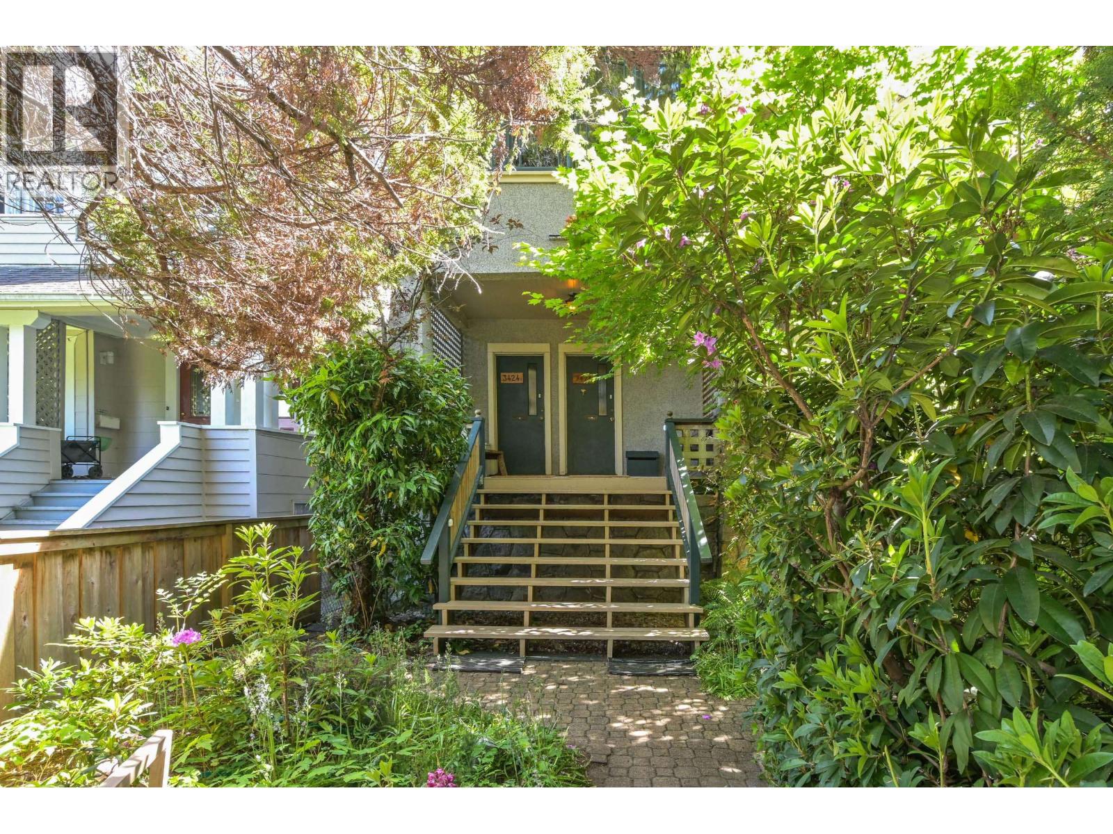 3422 - 3424 W 2nd Avenue, Vancouver, British Columbia  V6R 1J2 - Photo 2 - R3134259