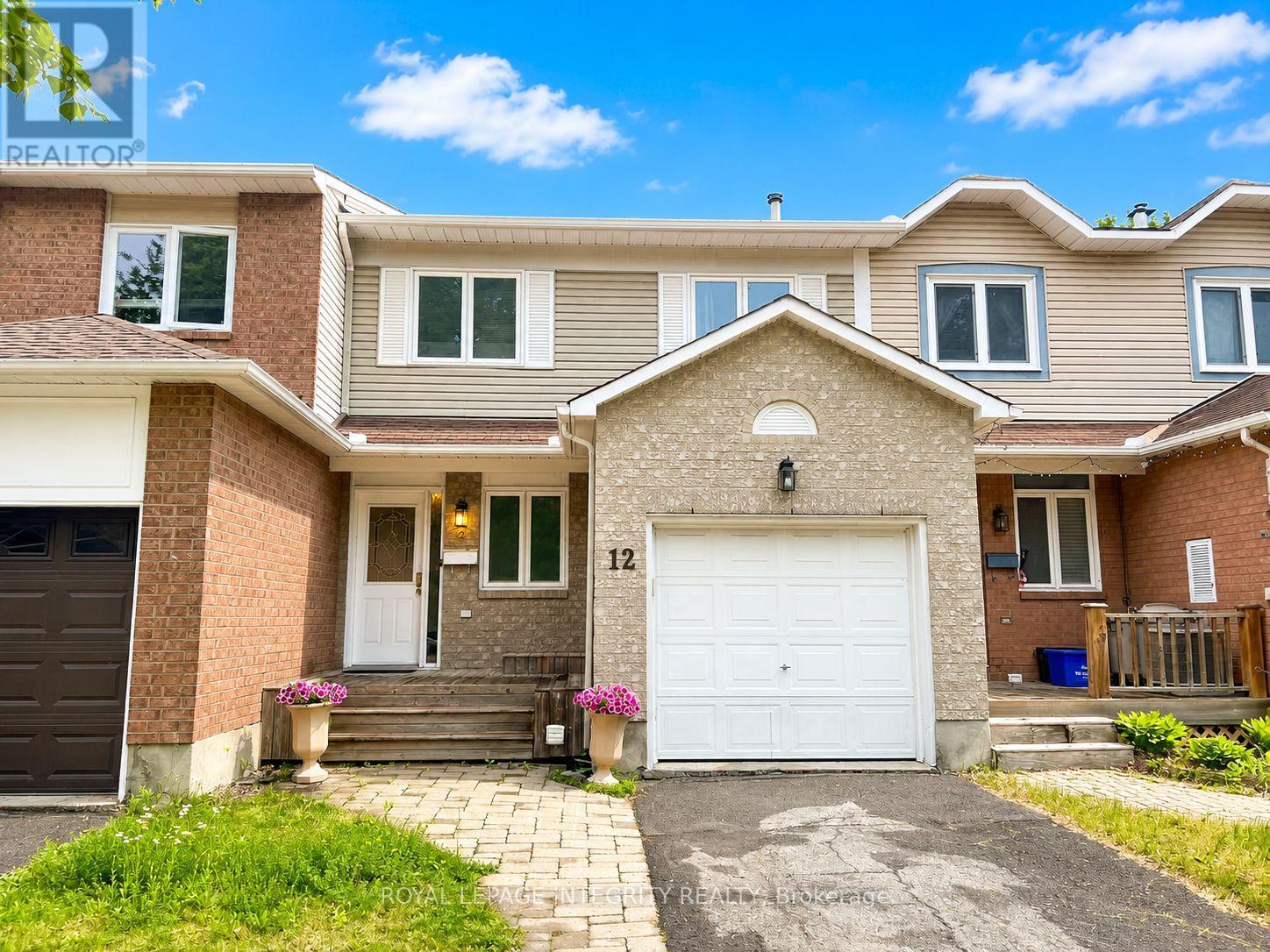 12 KIMBOLTON CRESCENT, Ottawa, Ontario