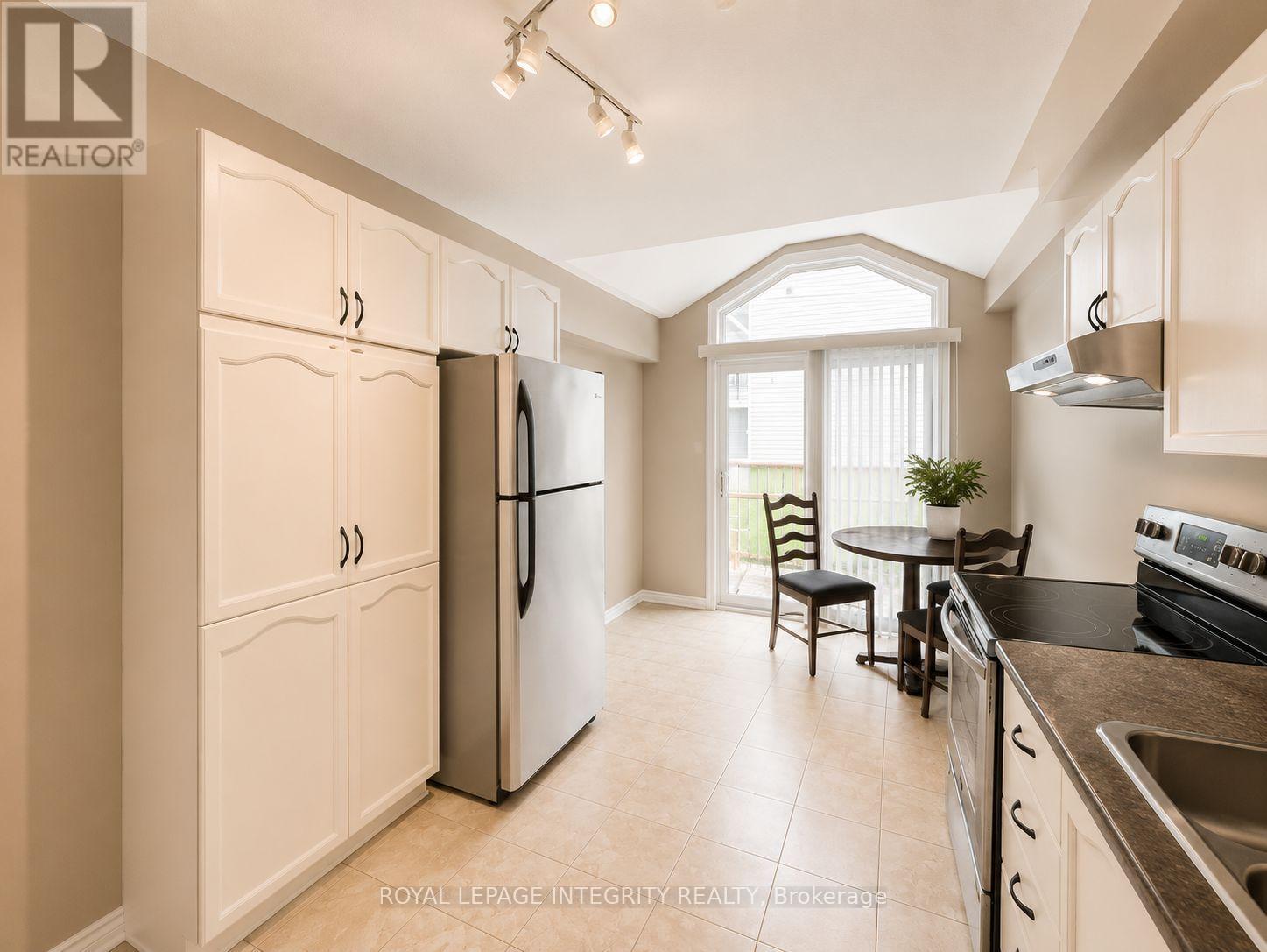 12 Kimbolton Crescent, Ottawa, Ontario  K2K 2S3 - Photo 12 - X13428642