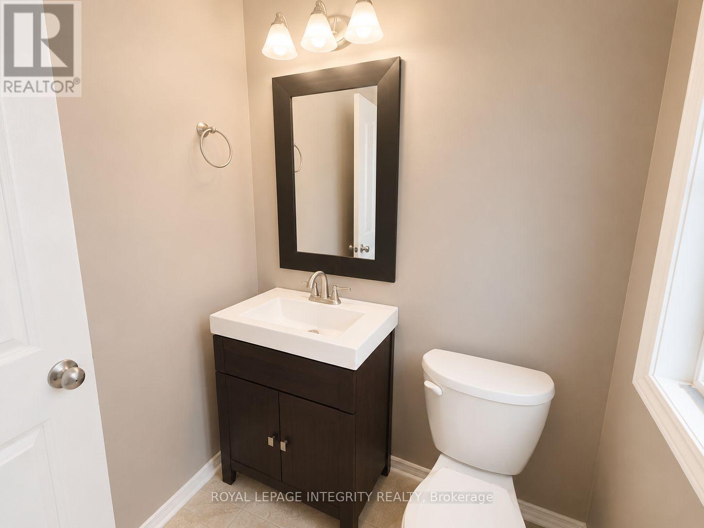 12 Kimbolton Crescent, Ottawa, Ontario  K2K 2S3 - Photo 4 - X13428642