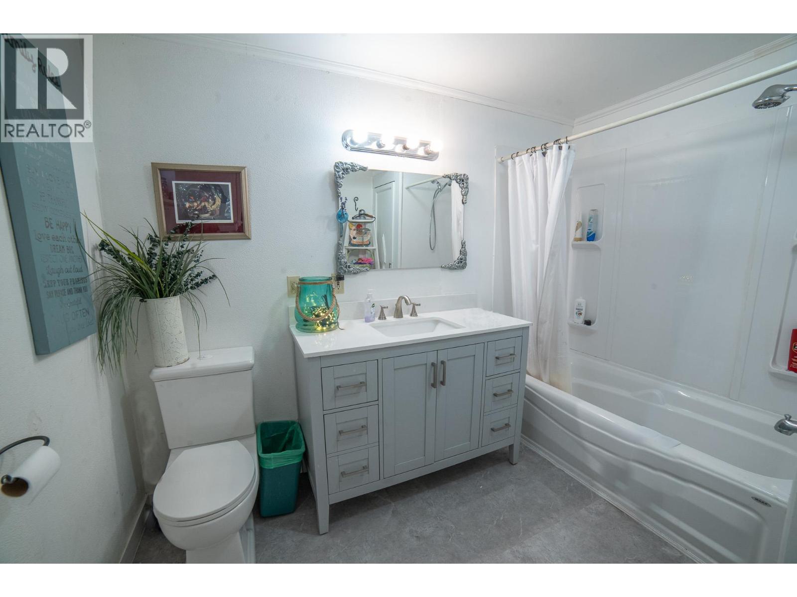 1766 Riondel  N Road, Riondel, British Columbia  V0B 2B0 - Photo 38 - 10390309