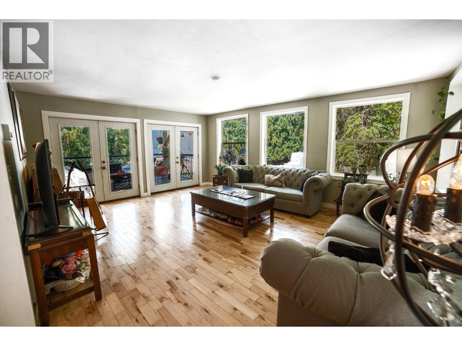 1766 Riondel  N Road, Riondel, British Columbia  V0B 2B0 - Photo 57 - 10390309
