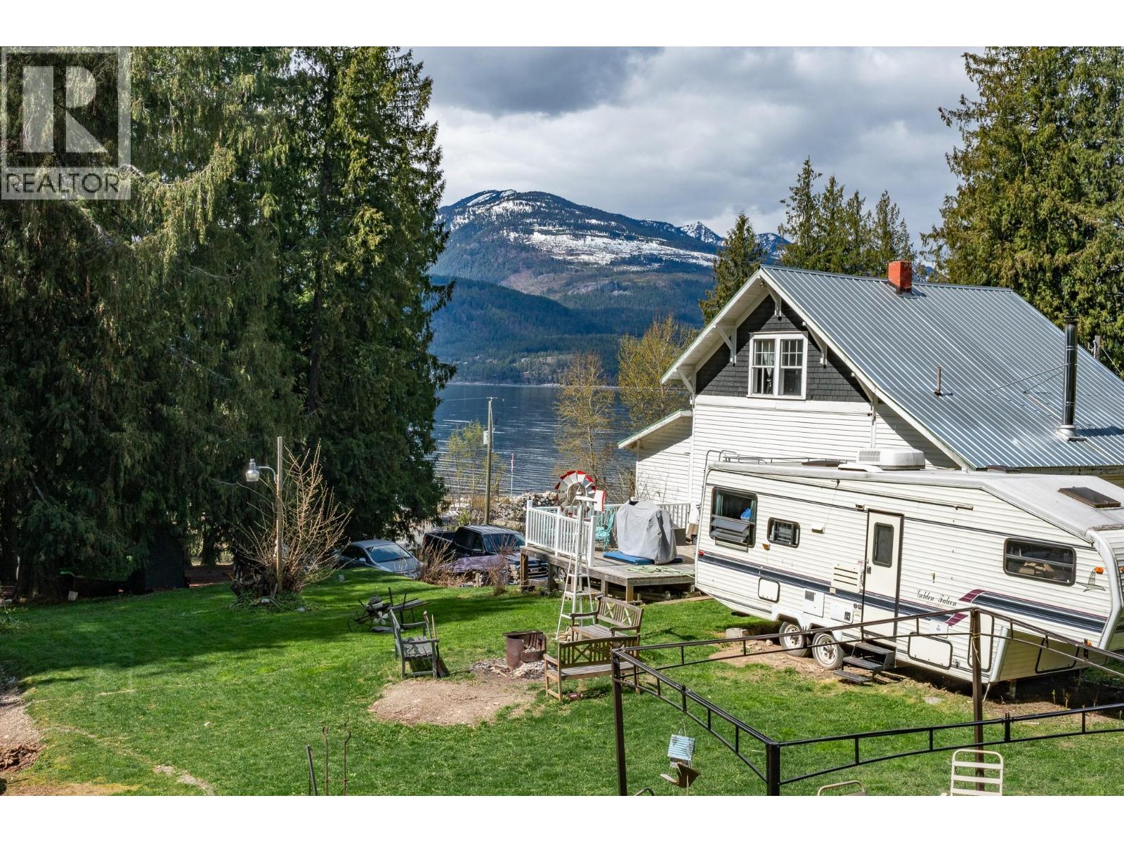1766 Riondel  N Road, Riondel, British Columbia  V0B 2B0 - Photo 69 - 10390309
