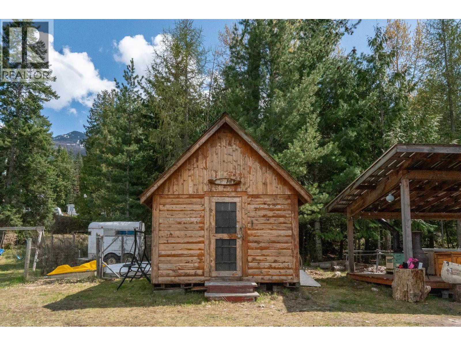 1766 Riondel  N Road, Riondel, British Columbia  V0B 2B0 - Photo 71 - 10390309