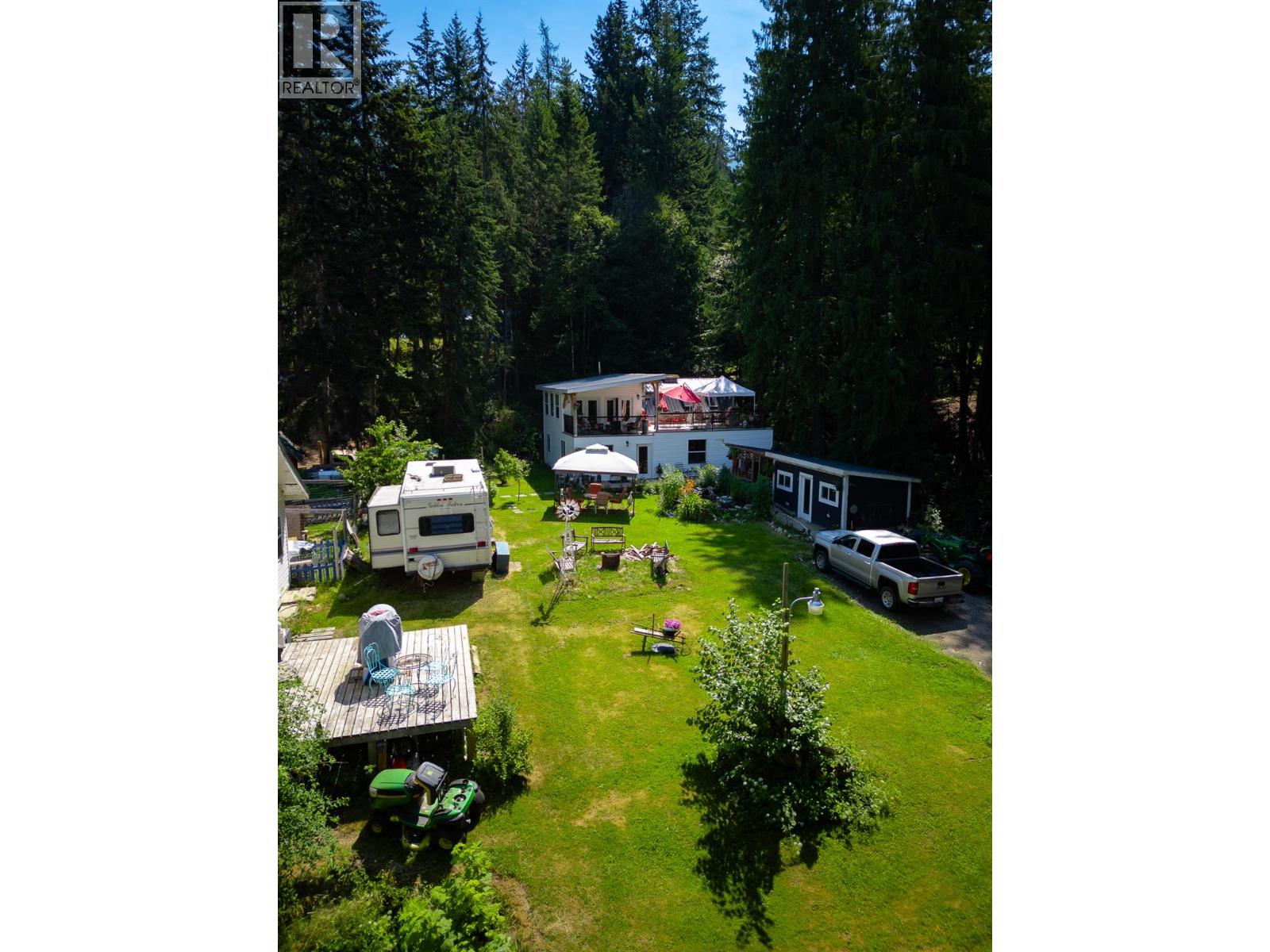 1766 Riondel  N Road, Riondel, British Columbia  V0B 2B0 - Photo 9 - 10390309
