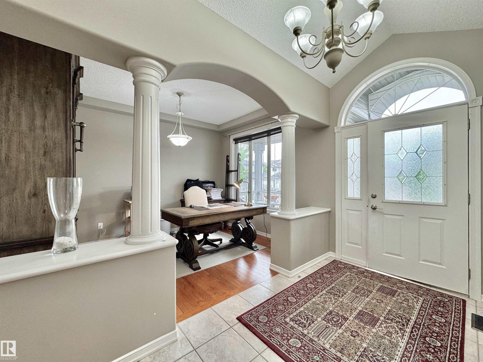 642 Meadowview Cr, Sherwood Park, Alberta  T8H 1Y8 - Photo 3 - E4492862