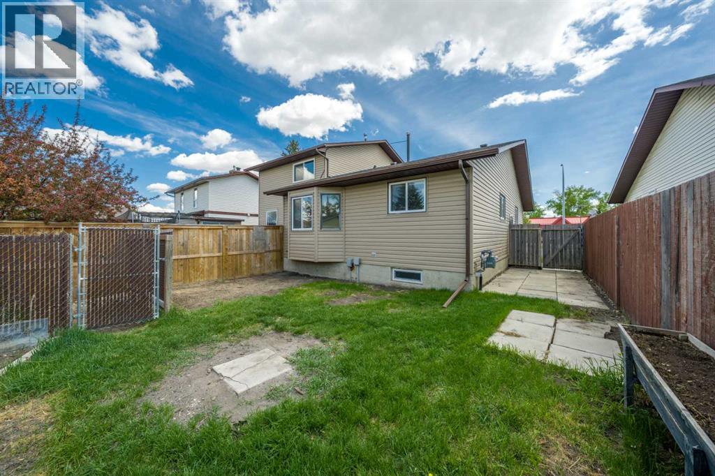 2164 Summerfield Boulevard Se, Airdrie, Alberta  T4B 1X5 - Photo 26 - A2313901