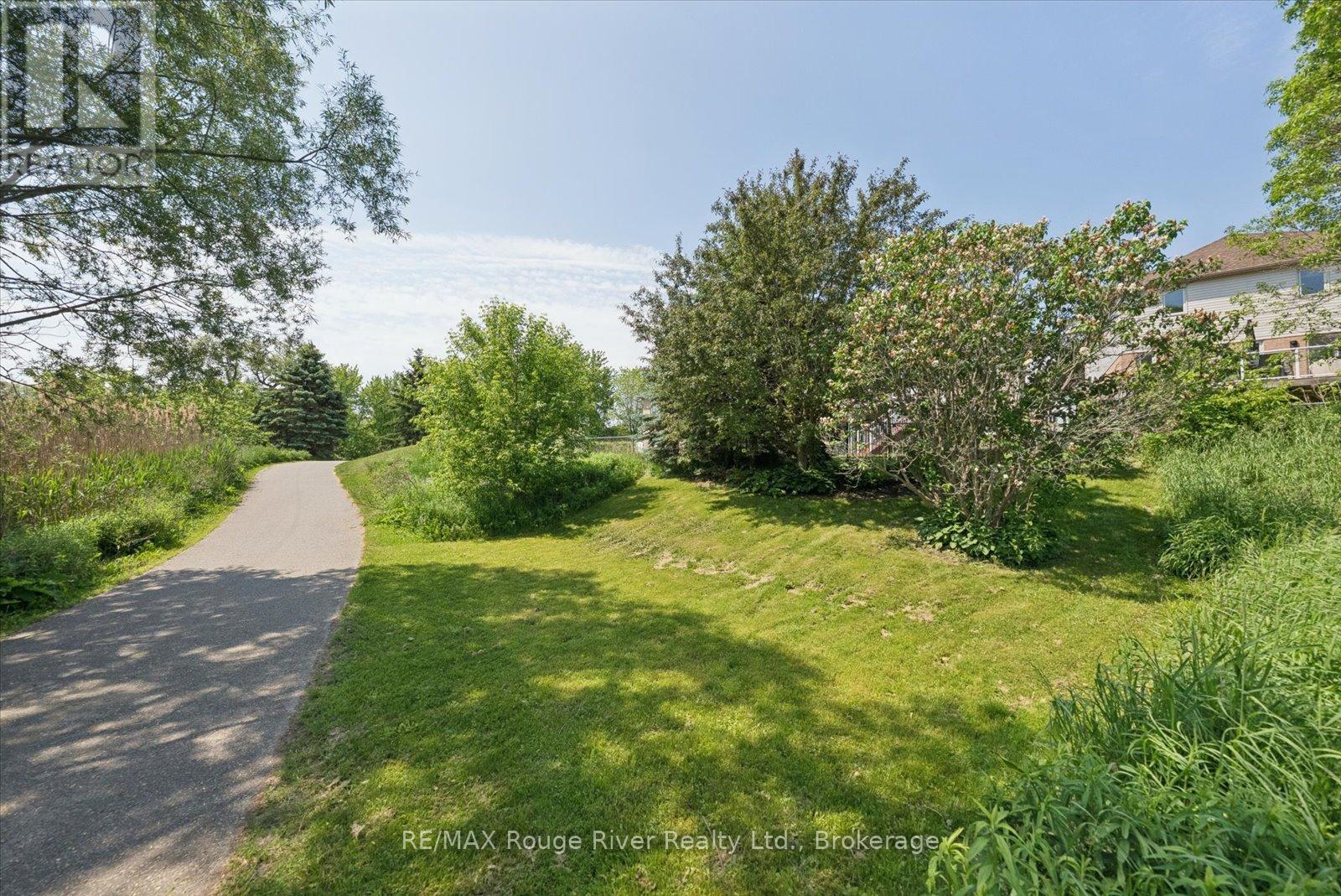 131 Guildwood Drive, Clarington, Ontario  L1C 5C7 - Photo 31 - E13425074