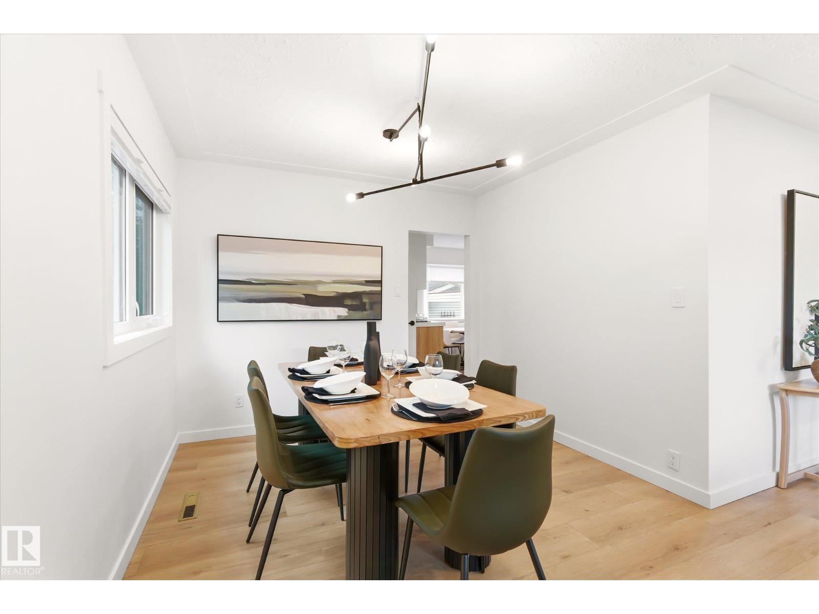 9024 147 St NW, Edmonton, Alberta  T5R 0Y5 - Photo 4 - E4492867