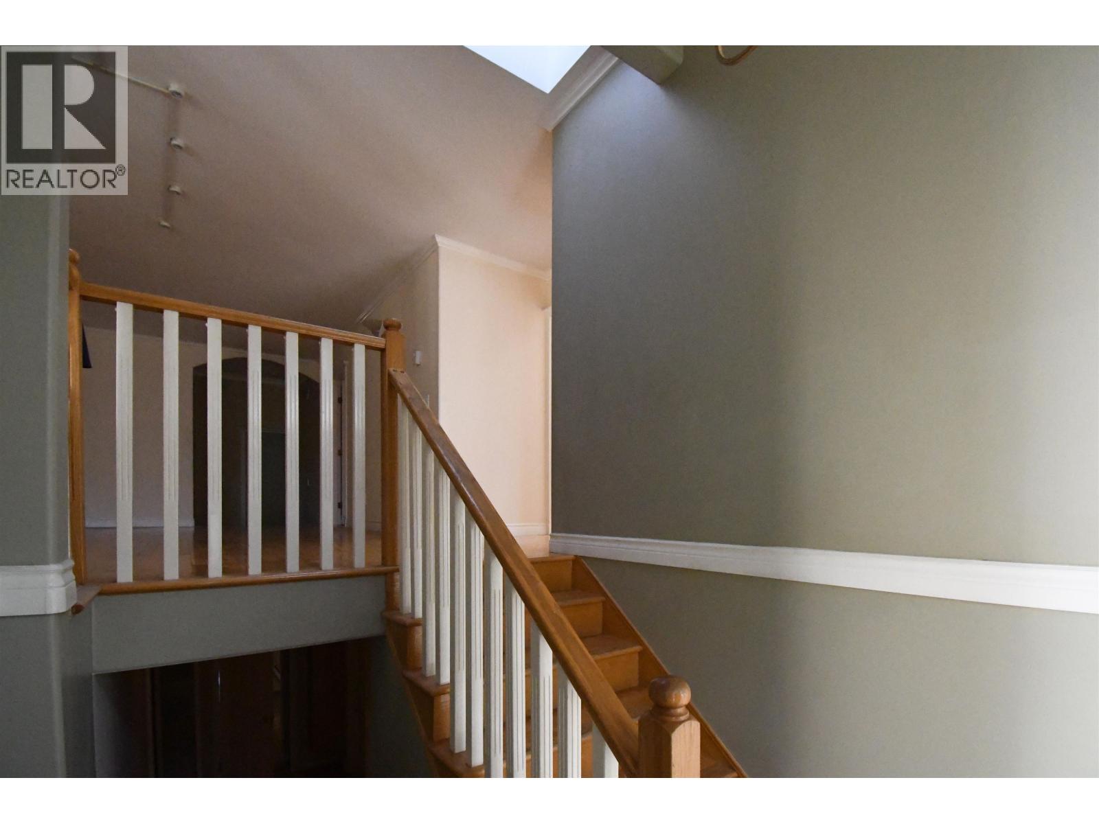 7546 12th Avenue, Burnaby, British Columbia  V3N 2K1 - Photo 3 - R3103900