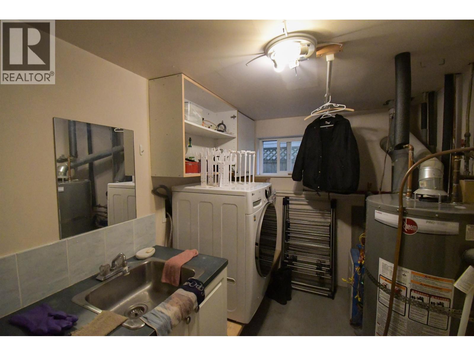 7546 12th Avenue, Burnaby, British Columbia  V3N 2K1 - Photo 22 - R3103900