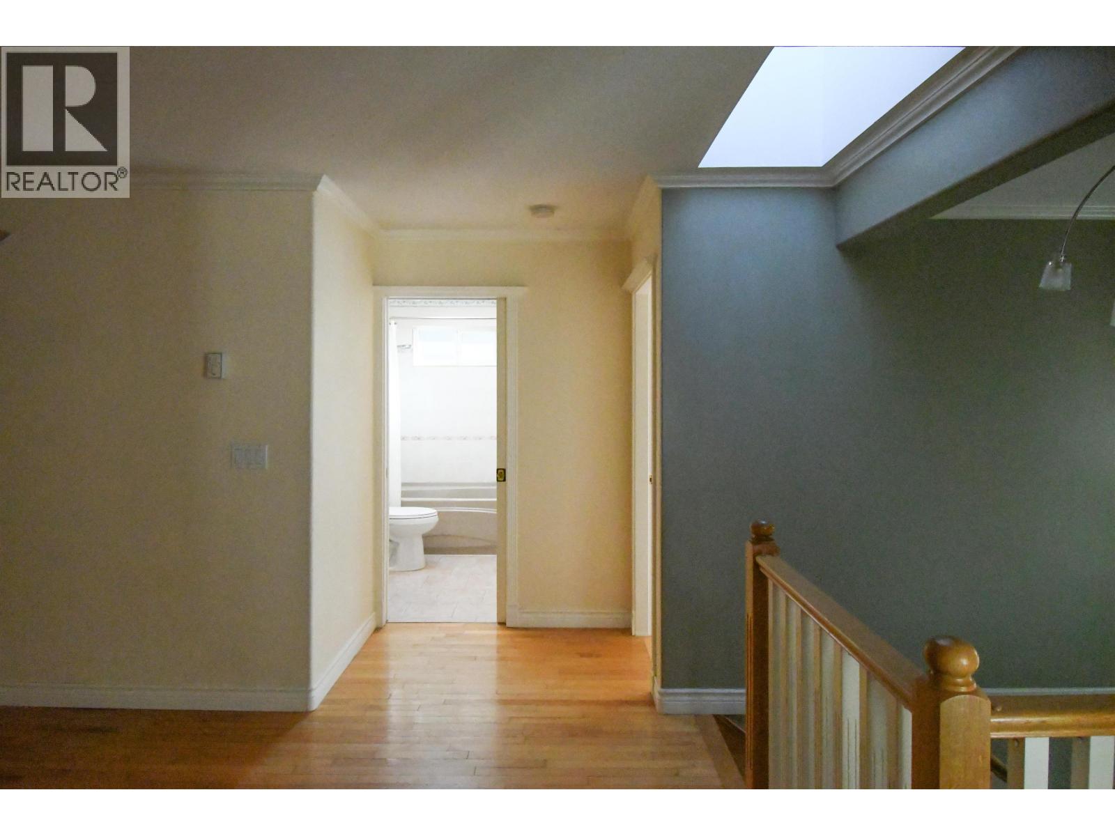 7546 12th Avenue, Burnaby, British Columbia  V3N 2K1 - Photo 6 - R3103900