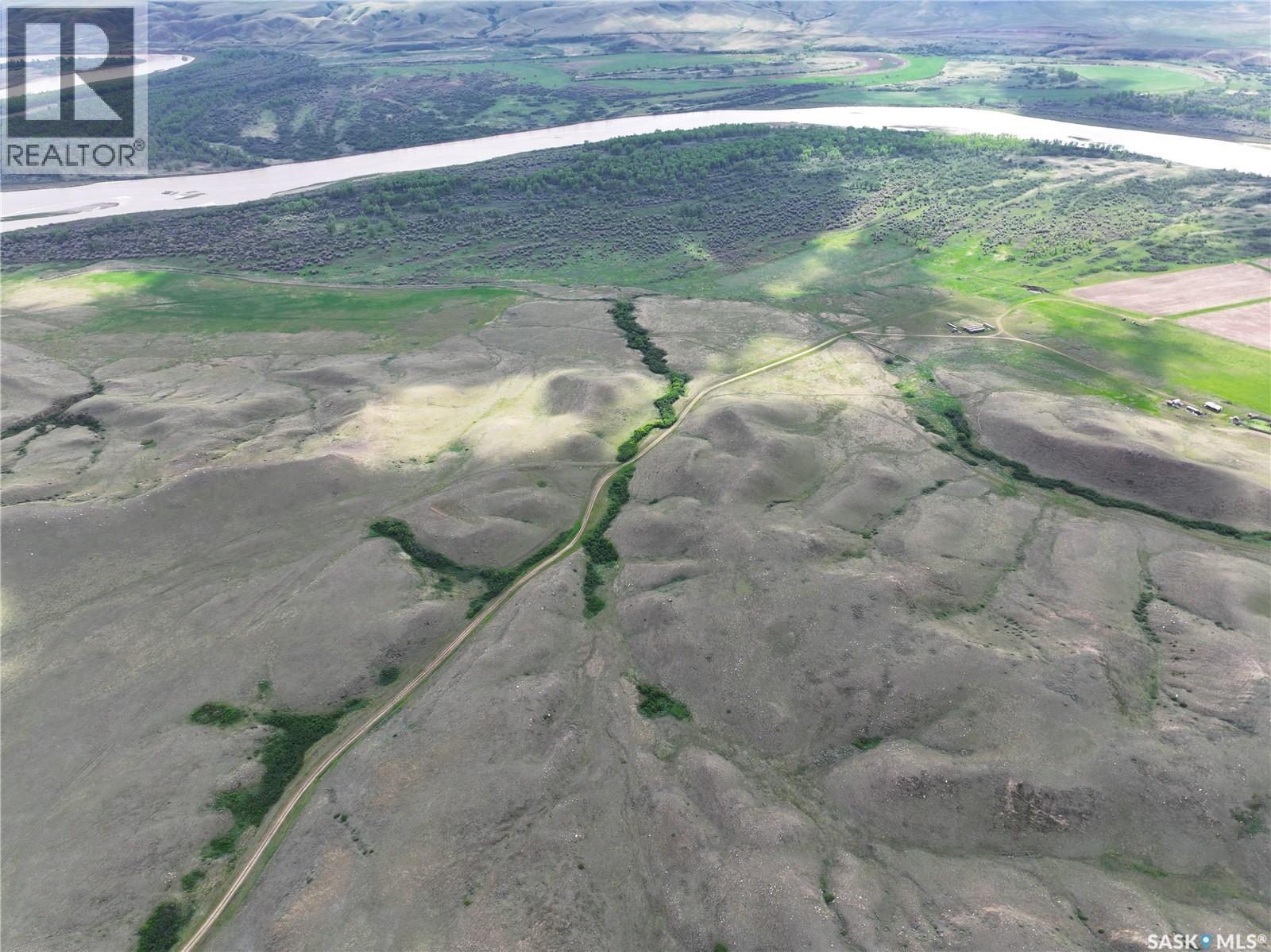 Red Deer River Ranch, Chesterfield Rm No. 261, Saskatchewan S0N 1H0 - Photo 11 - SK039001