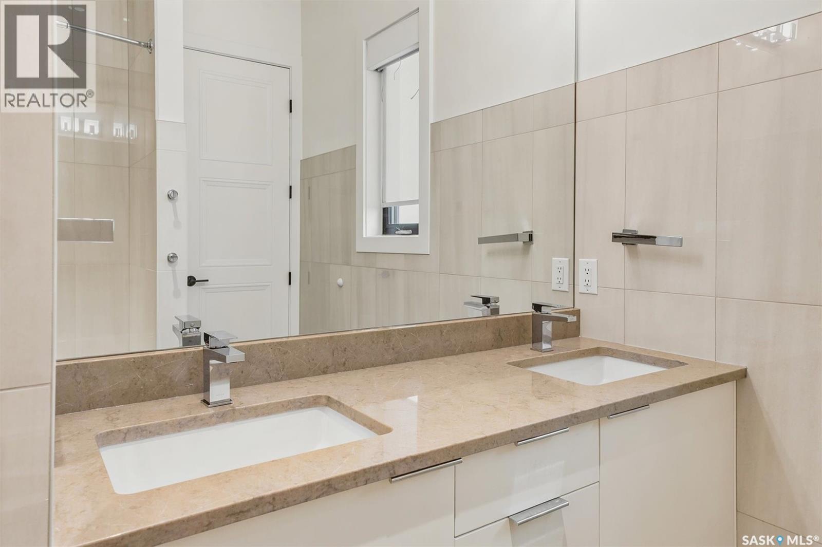 50 Mandalay Bay, Corman Park Rm No. 344, Saskatchewan  S7T 1E3 - Photo 49 - SK038958