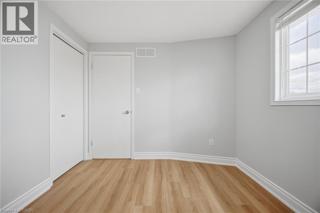 234 Country Club Drive, Guelph, Ontario  N1E 3L2 - Photo 29 - 40838606