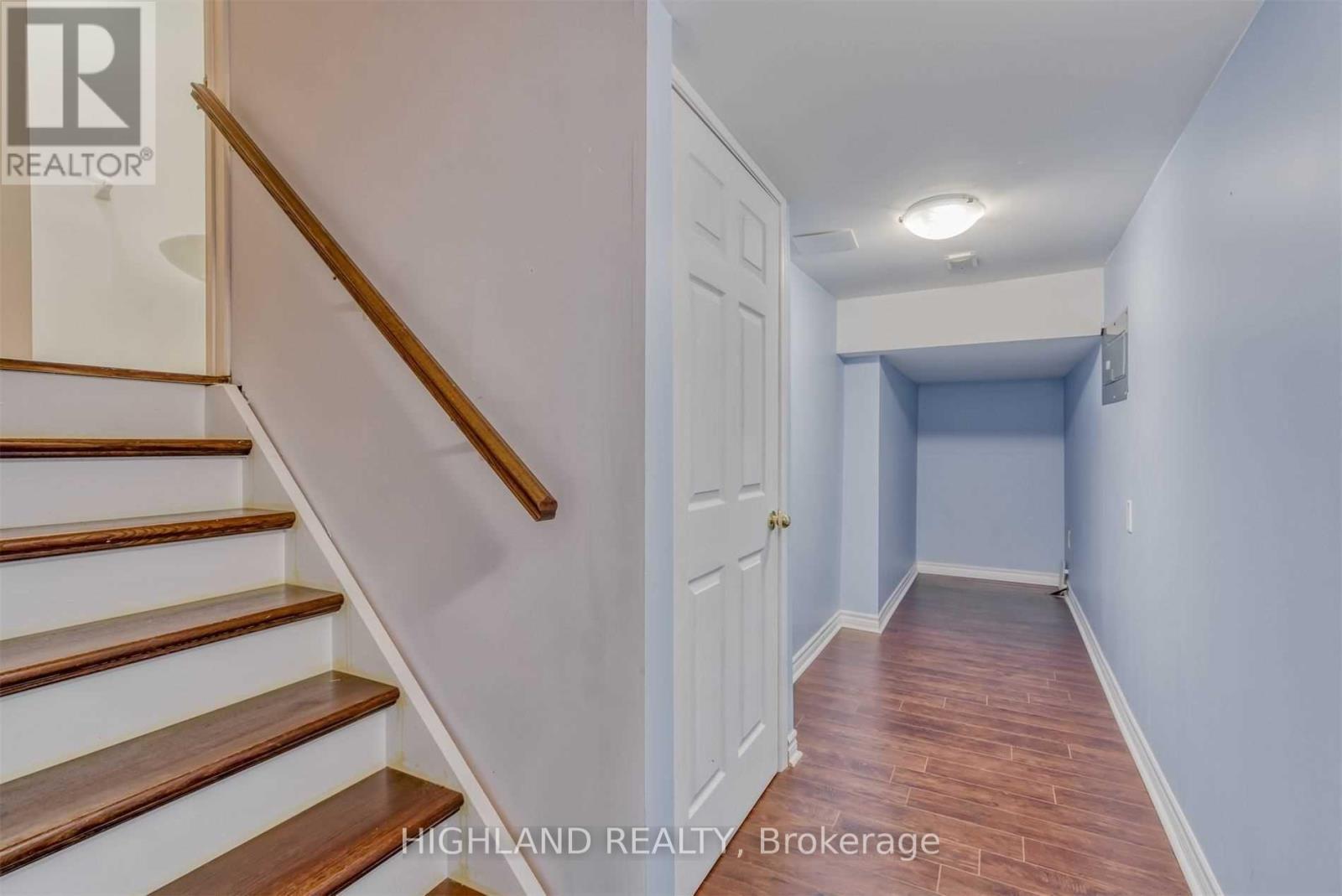 763 Millworks Crescent, Mississauga, Ontario  L5V 0B9 - Photo 13 - W13428628