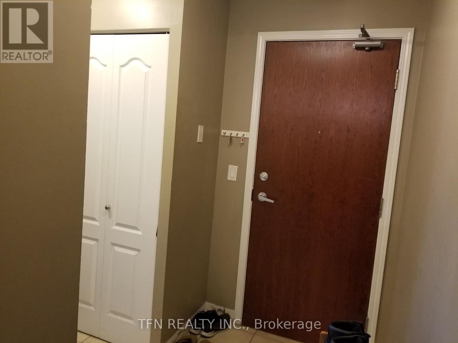 1101 - 4080 Living Arts Drive, Mississauga, Ontario  L5B 4N3 - Photo 7 - W13428638