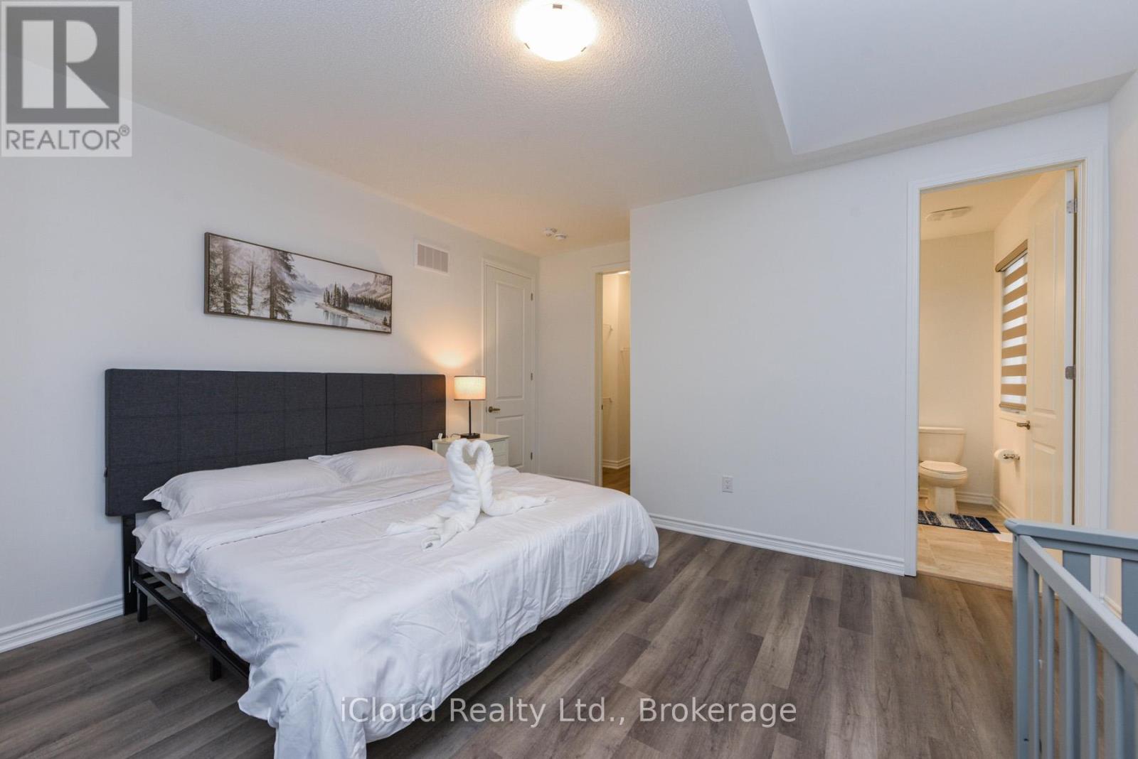 1217 Ferguson Drive, Milton, Ontario  L9T 7V8 - Photo 16 - W13428658