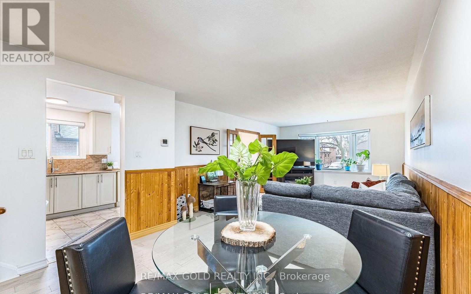 52 Garfield Crescent, Brampton, Ontario  L6V 1V8 - Photo 16 - W13428694
