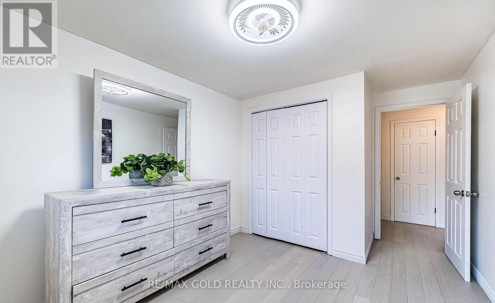 52 Garfield Crescent, Brampton, Ontario  L6V 1V8 - Photo 21 - W13428694