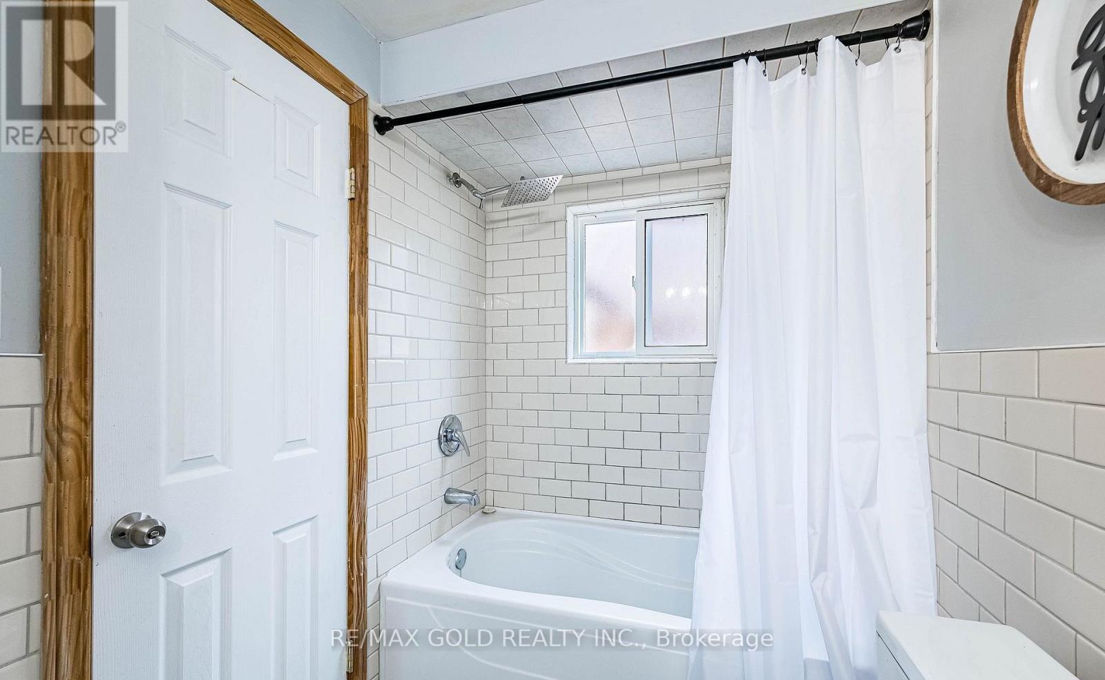 52 Garfield Crescent, Brampton, Ontario  L6V 1V8 - Photo 29 - W13428694