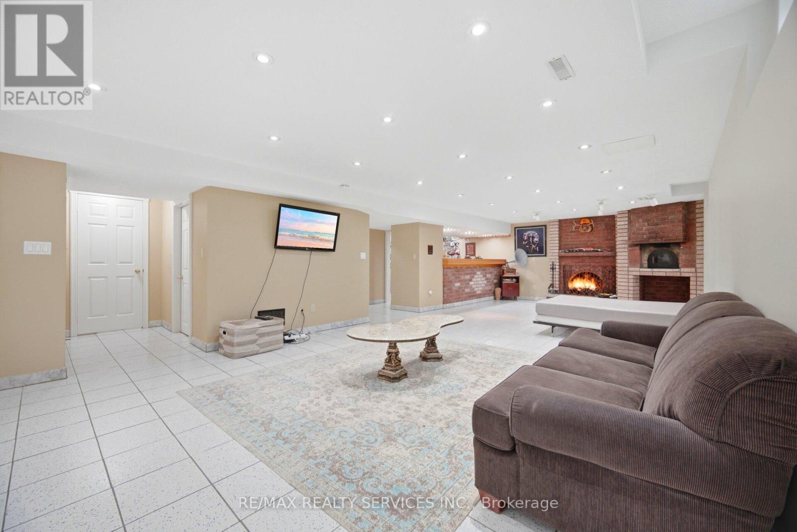 36 Shadywood Road, Brampton, Ontario  L6Z 4M1 - Photo 34 - W13423420