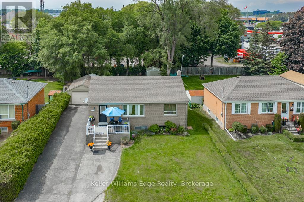 1025 Pinegrove Road, Oakville, Ontario  L6L 2W3 - Photo 24 - W13428712