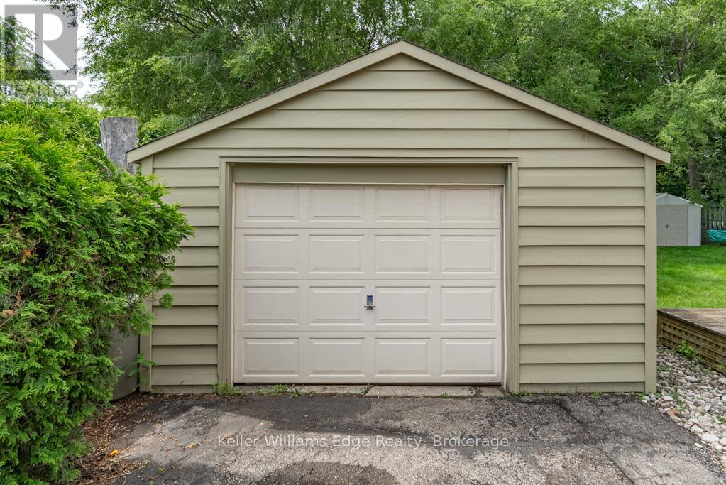 1025 Pinegrove Road, Oakville, Ontario  L6L 2W3 - Photo 32 - W13428712