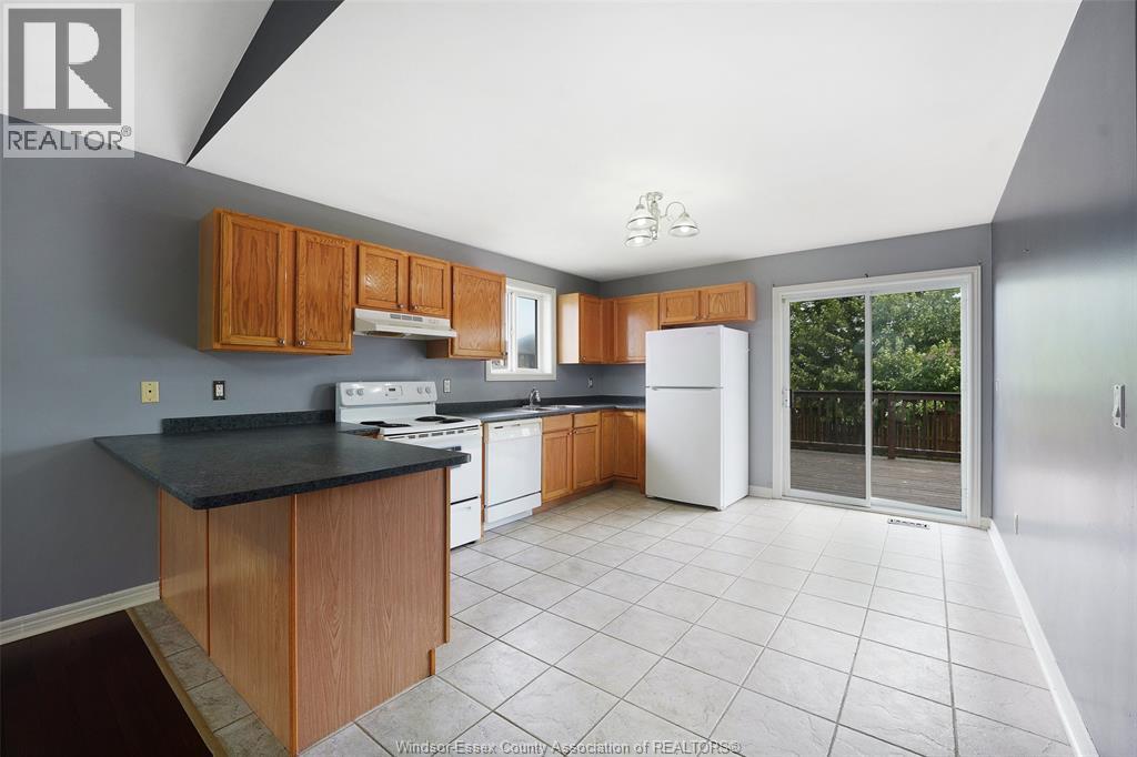 4134 Zurich, Windsor, Ontario  N9G 3E4 - Photo 15 - 26012788