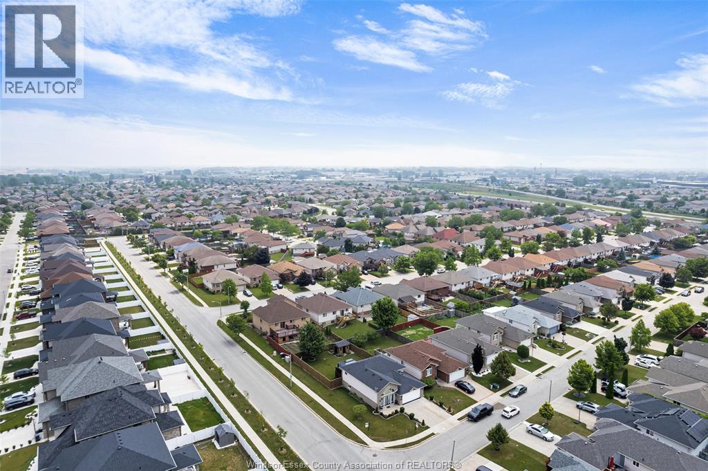 4134 Zurich, Windsor, Ontario  N9G 3E4 - Photo 35 - 26012788