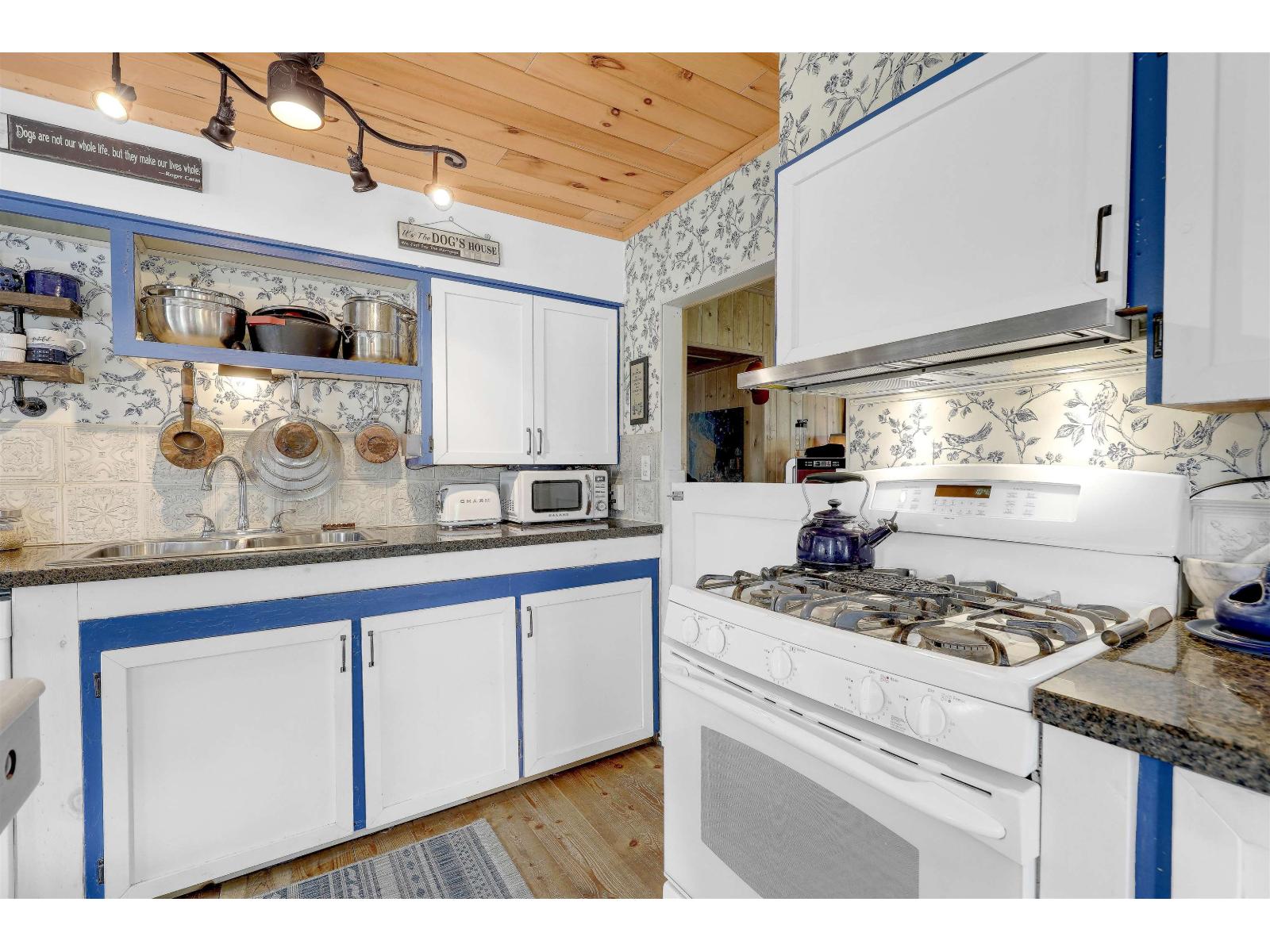 12774 114b Avenue, Surrey, British Columbia  V3V 3P5 - Photo 10 - R3134452