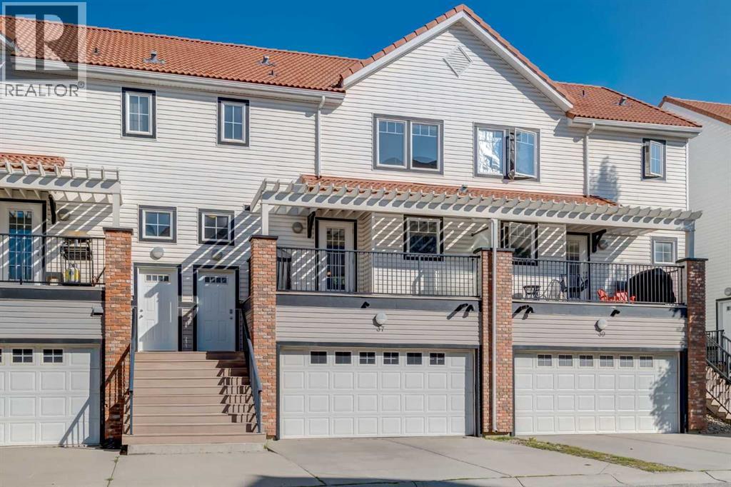 37 Royal Oak Plaza NW, Calgary, Alberta  T3G 0B3 - Photo 1 - A2317770