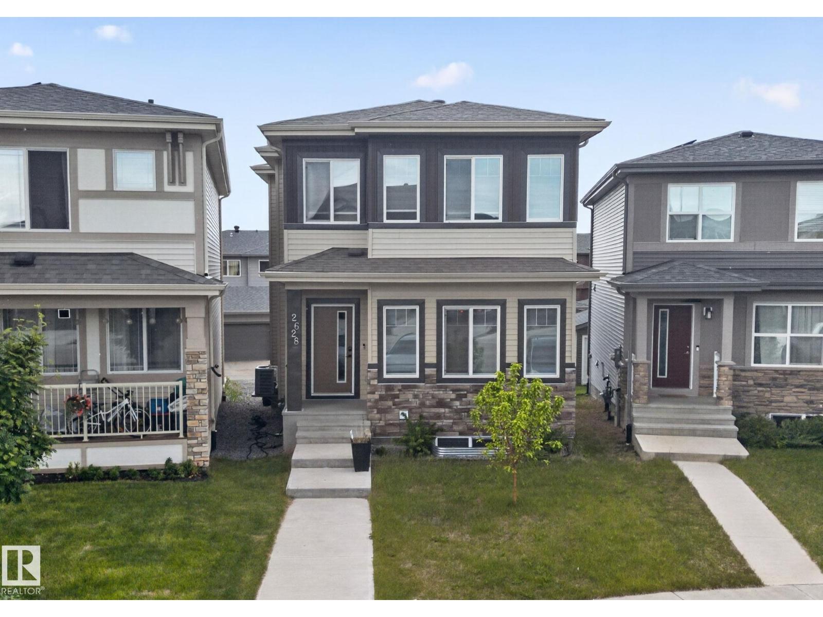 2628 200 ST NW NW, Edmonton, Alberta
