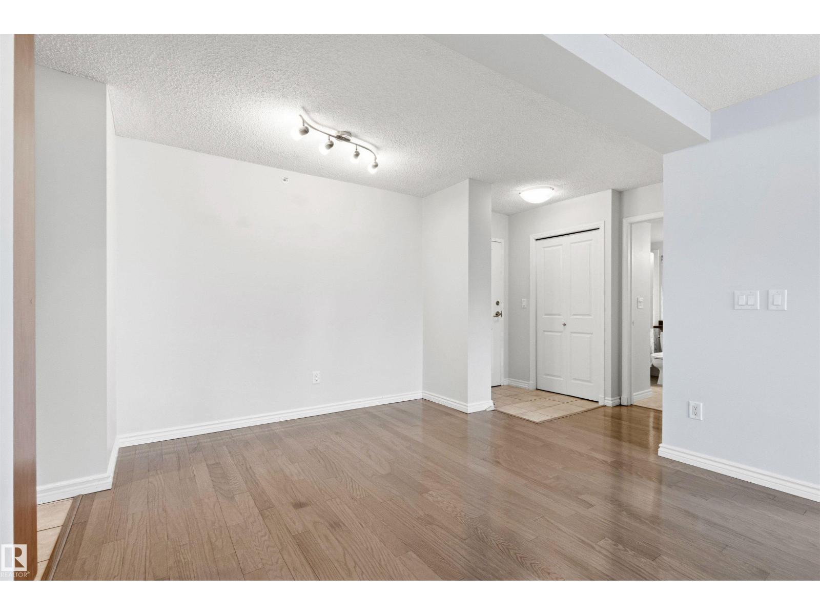 #1404 10303 105 St NW, Edmonton, Alberta  T5J 5G3 - Photo 8 - E4492875
