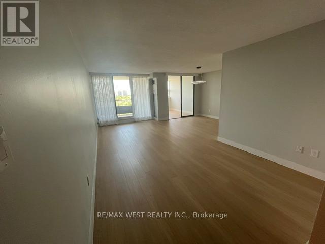 1712 - 75 Emmett Avenue, Toronto, Ontario  M6M 5A7 - Photo 3 - W13421838