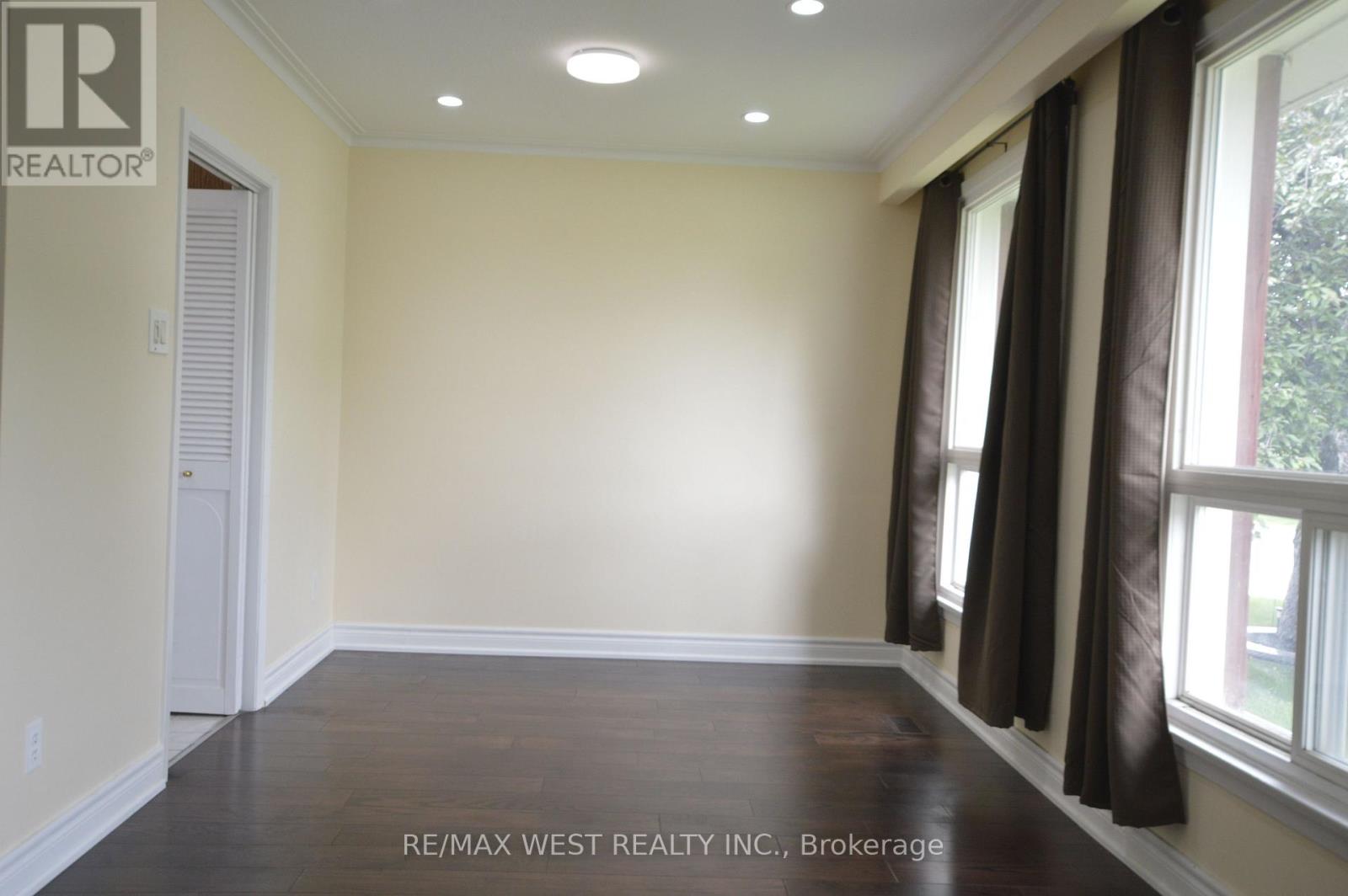 84 Kearney Drive, Toronto, Ontario  M9W 5J8 - Photo 19 - W13428710