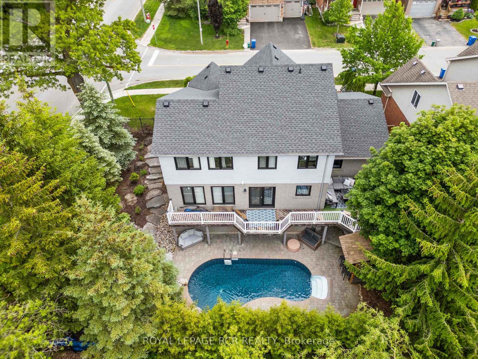 118 Oak Ridge Drive, Orangeville, Ontario  L9W 5J5 - Photo 2 - W12965648