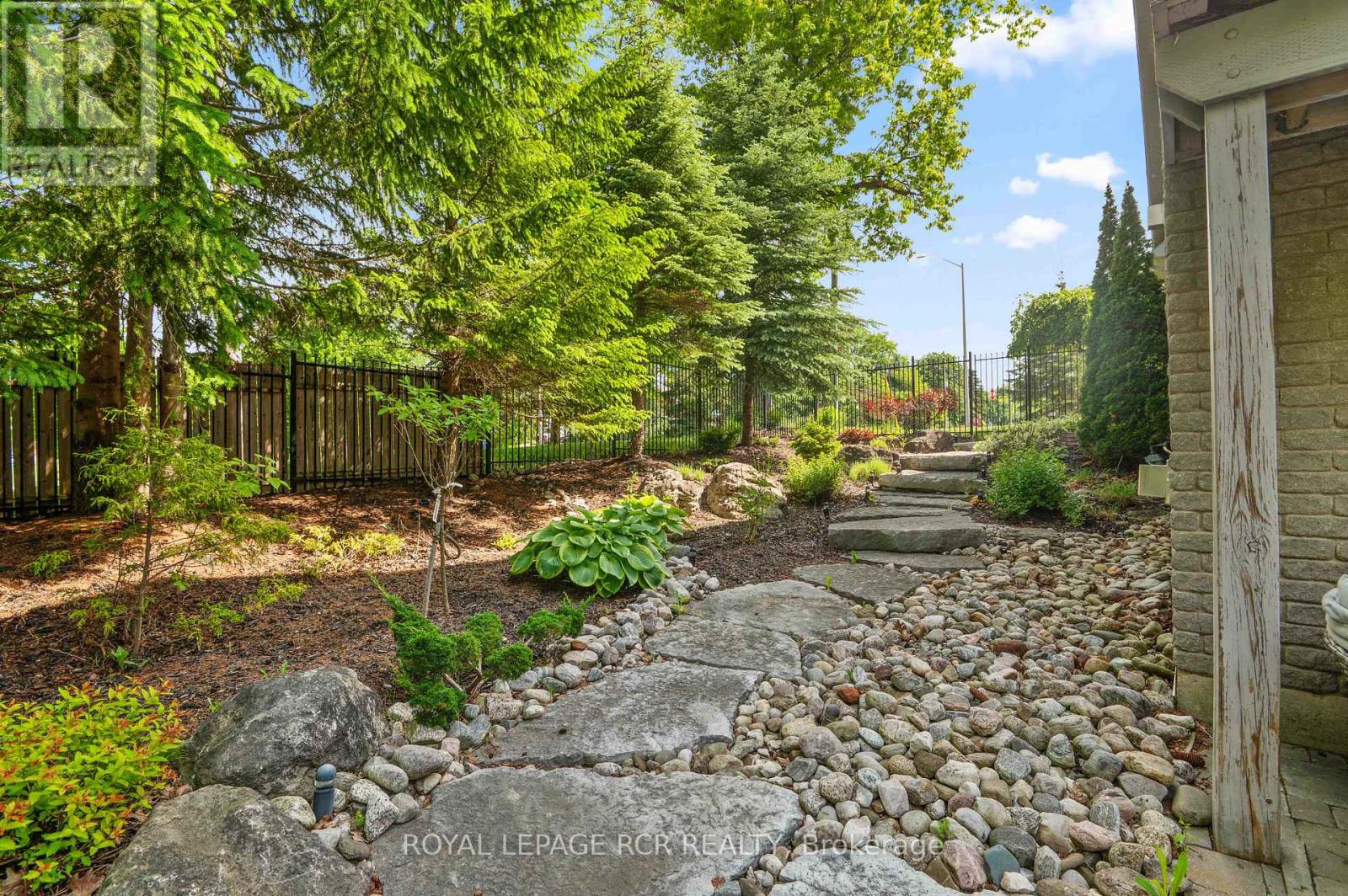 118 Oak Ridge Drive, Orangeville, Ontario  L9W 5J5 - Photo 41 - W12965648