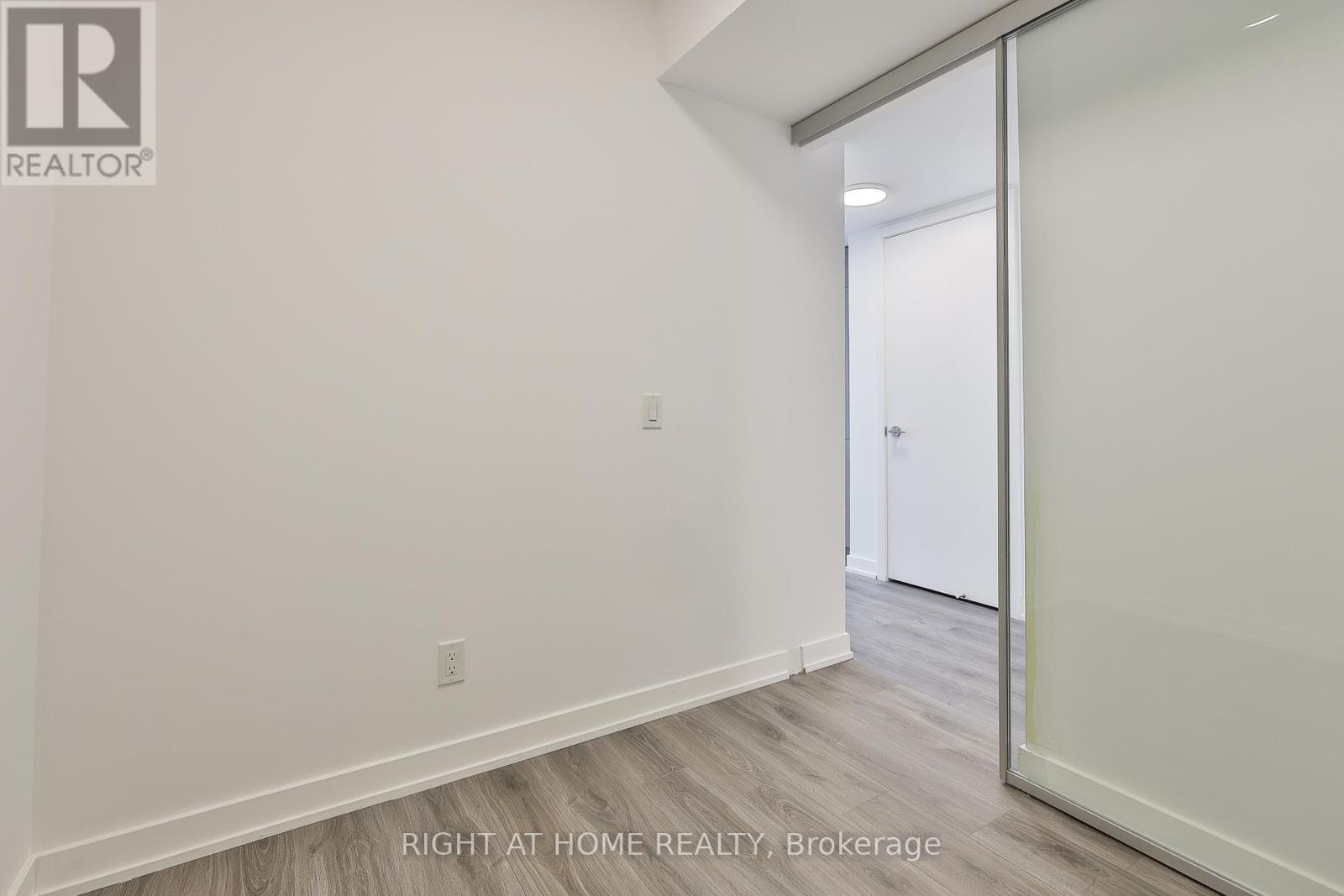 2805 - 100 Queen Street E, Toronto, Ontario  M5C 0B5 - Photo 16 - C13428800