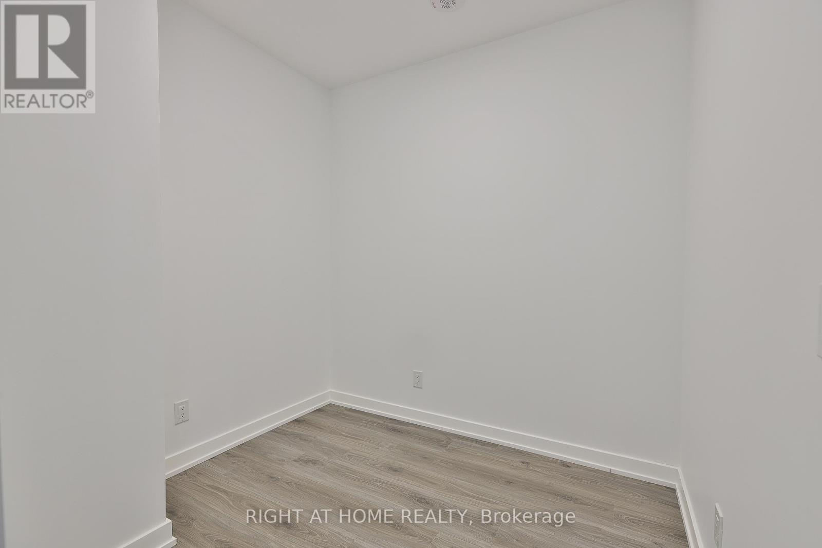 2805 - 100 Queen Street E, Toronto, Ontario  M5C 0B5 - Photo 17 - C13428800