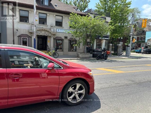 606 Bloor Street W, Toronto, Ontario  M6G 1K4 - Photo 2 - C13428820