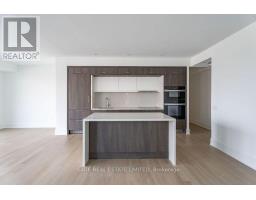 1103 - 30 INN ON THE PARK DRIVE, Toronto, Ontario