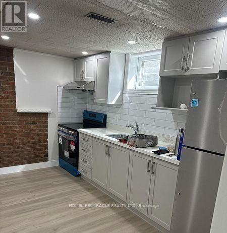 757 Phillip Murray Avenue, Oshawa, Ontario  L1J 1J2 - Photo 10 - E13428764