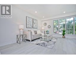 517 LYNETT CRESCENT, Richmond Hill, Ontario