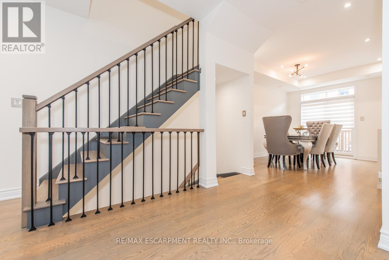 64 City Park Circle, Vaughan, Ontario  L4L 0H1 - Photo 11 - N13428756
