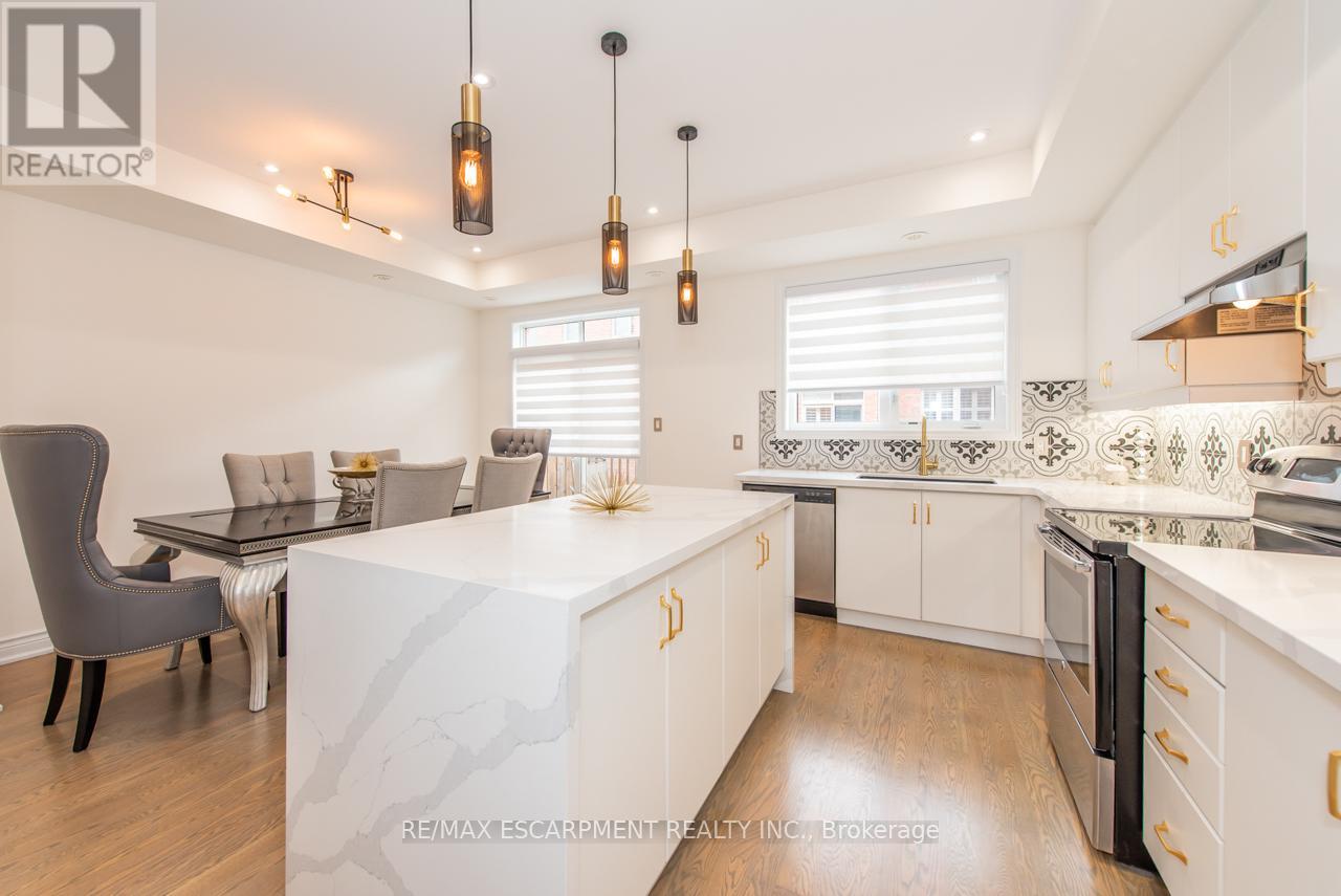 64 City Park Circle, Vaughan, Ontario  L4L 0H1 - Photo 21 - N13428756