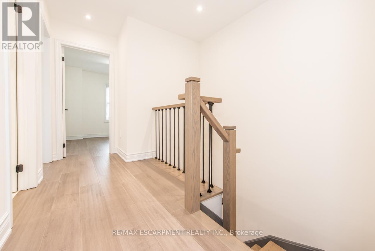 64 City Park Circle, Vaughan, Ontario  L4L 0H1 - Photo 30 - N13428756
