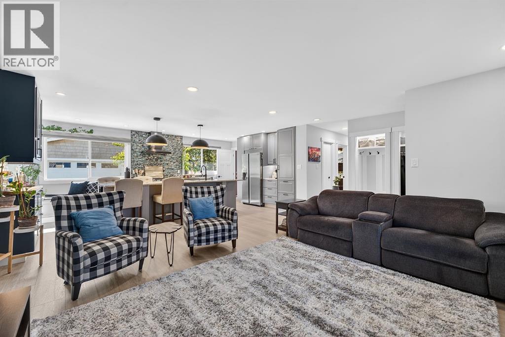 10020 Oakfield Drive Sw, Calgary, Alberta  T2V 4B4 - Photo 13 - A2319144