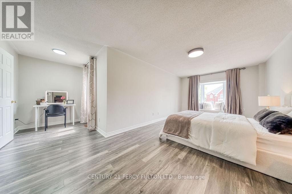 102 Clover Bloom Road, Brampton, Ontario L6R 1S6 - Photo 23 - W13428818